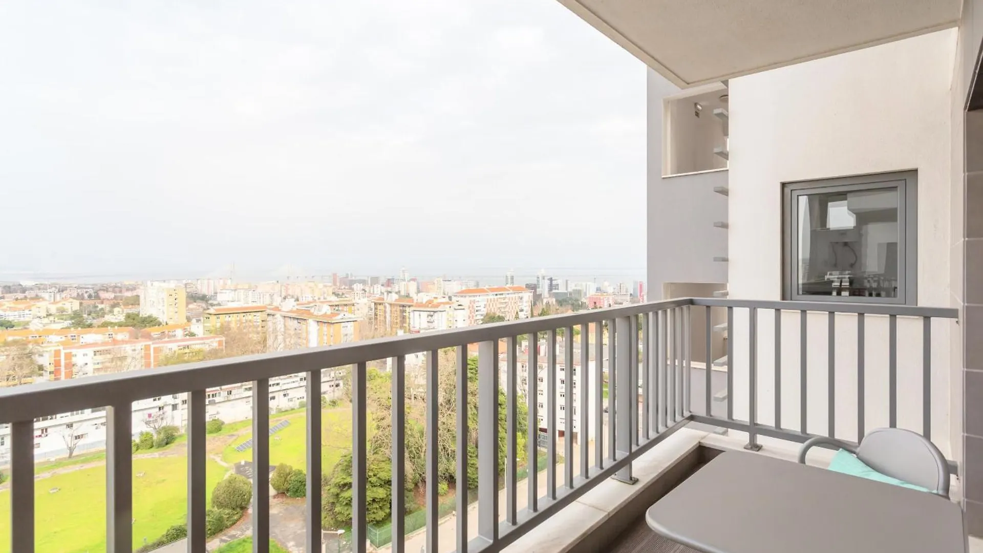 Beguest Vasco Da Gama Apartment Lisbon Portugal
